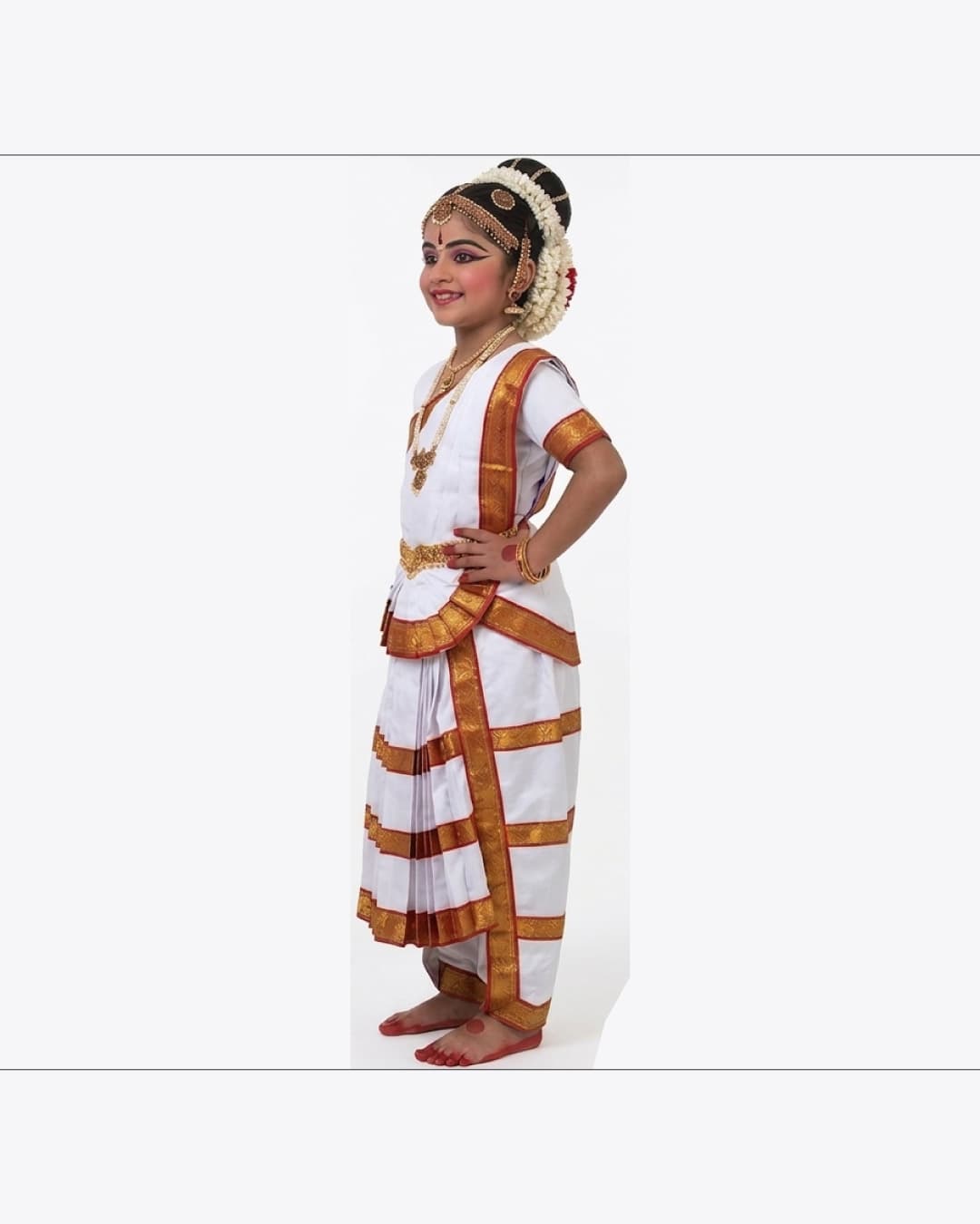 Bharatanatyam White Fancy Dress thumbnail 2